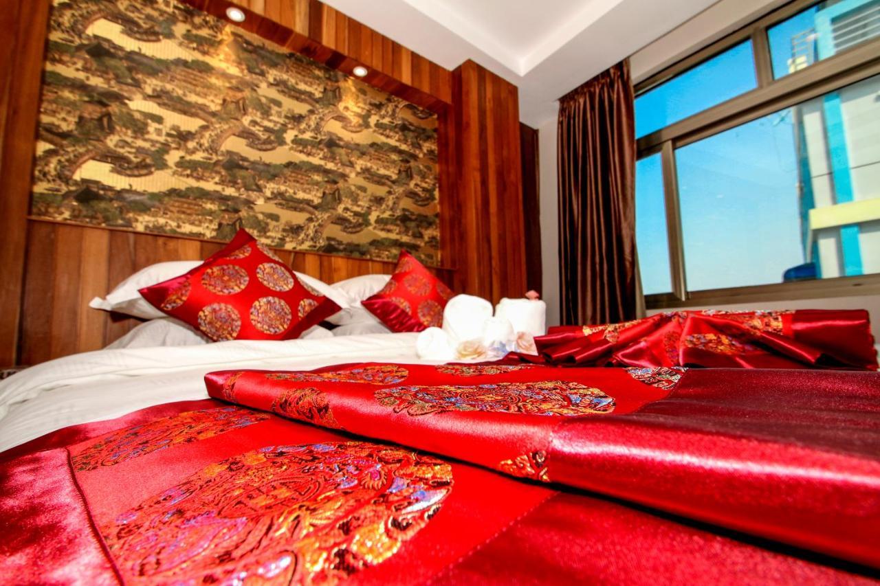 Gemsy Hotel Янгон Экстерьер фото
